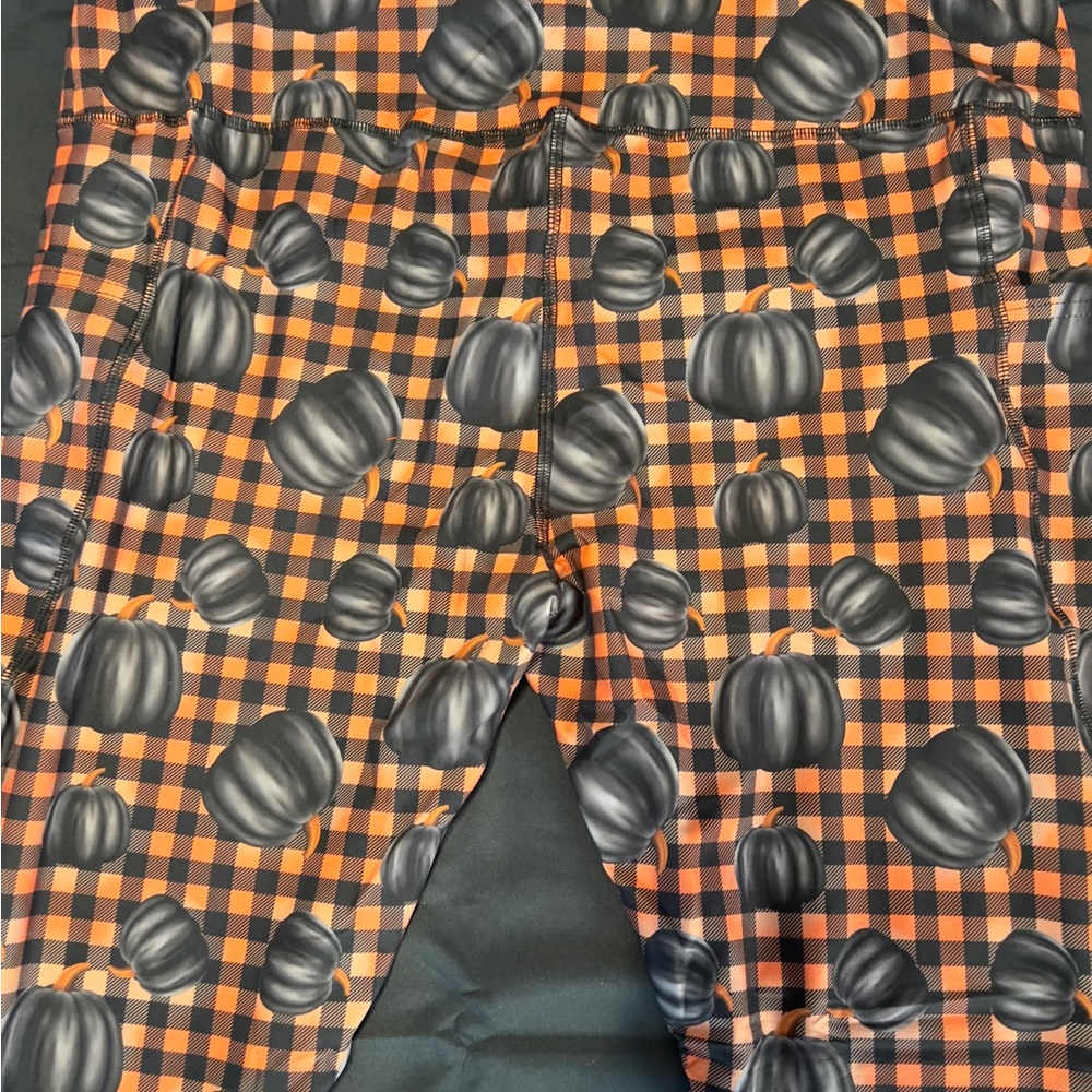 Enjoy the Fall season wearing a pair of Beautiful Pumpkin Scene Leggings! - Picture 3 of 7